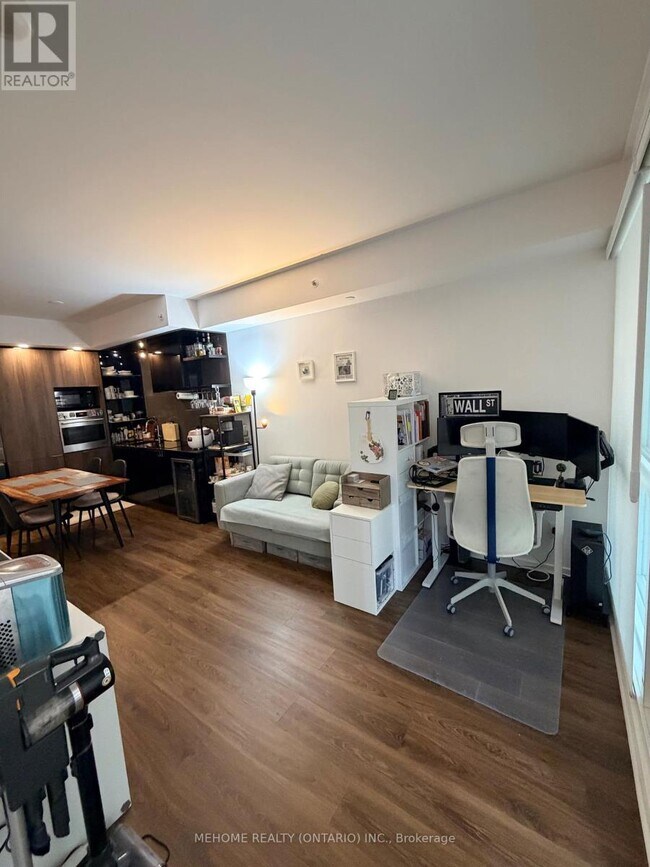 Building Photo - 70 Temperance St