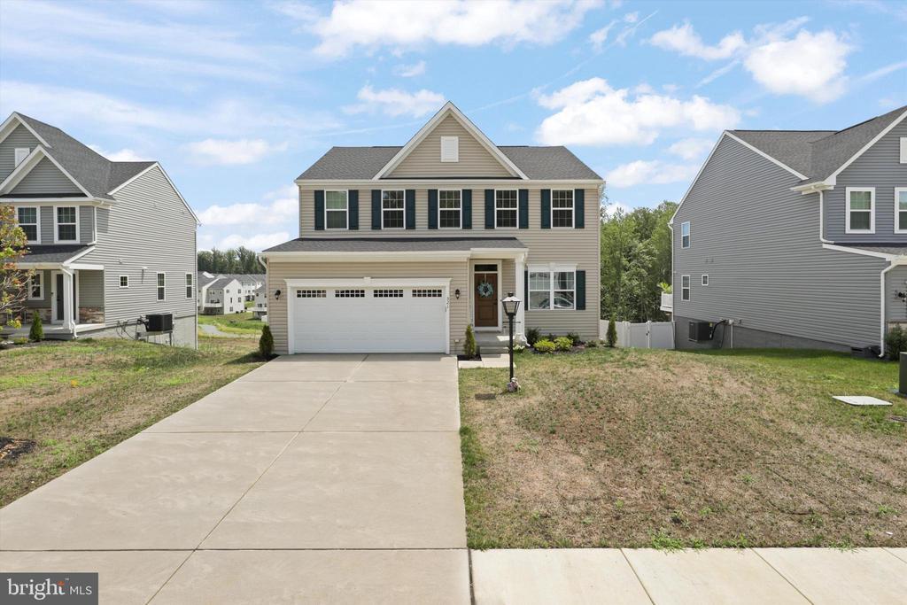 Primary Photo - 521 Rivers Edge Dr
