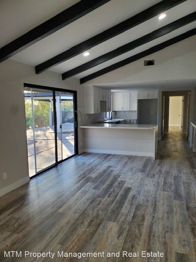 Building Photo - 4 br, 3 bath House - 3297 Heide Ln.