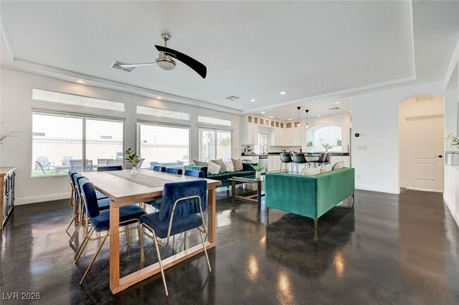 Building Photo - 5556 Dancing Fox Ct