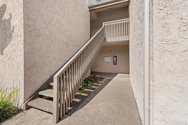 Building Photo - 8544 Via Mallorca