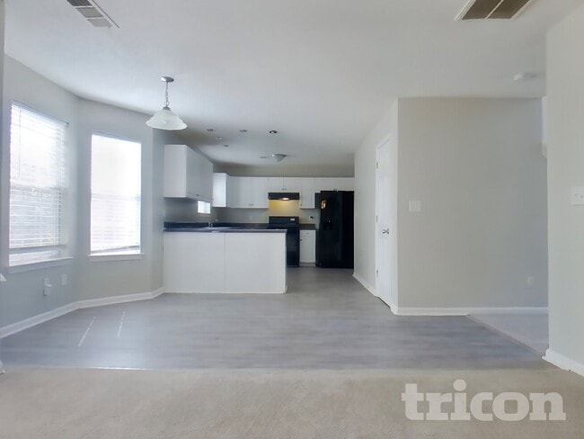 Building Photo - 5873 Cobalt Dr SW