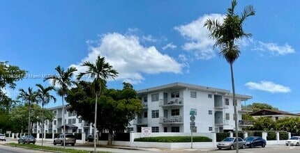 Building Photo - 3100 W Flagler St