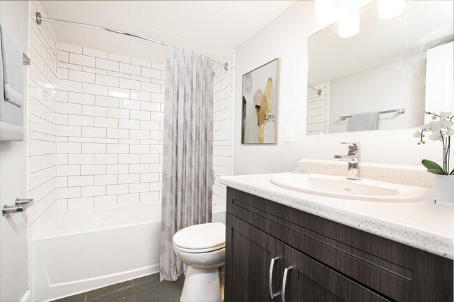 Photo du bâtiment - 619 Woodbine Avenue