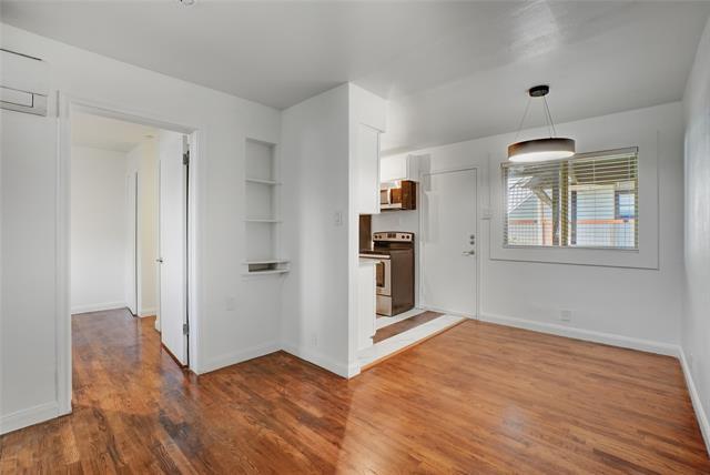 Foto del edificio - 3310 Douglas Ave