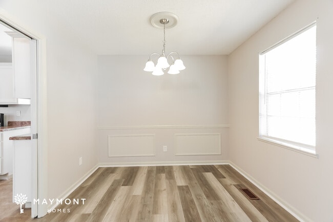 Building Photo - 608 Highland Ave