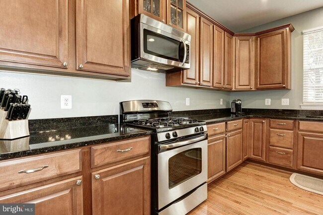 Foto del edificio - 4323 Wisley Turn