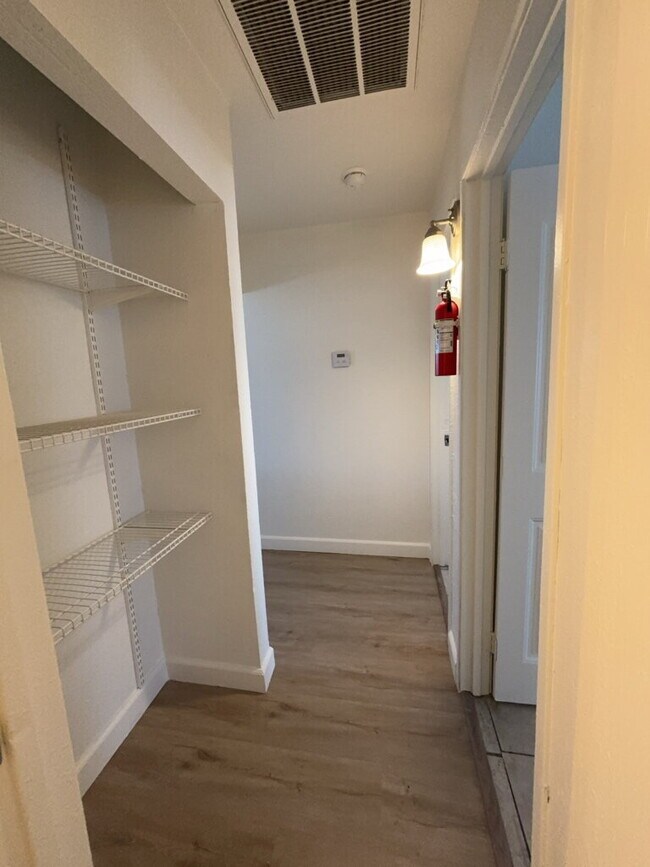 Foto del edificio - 1521 Cobb Ln