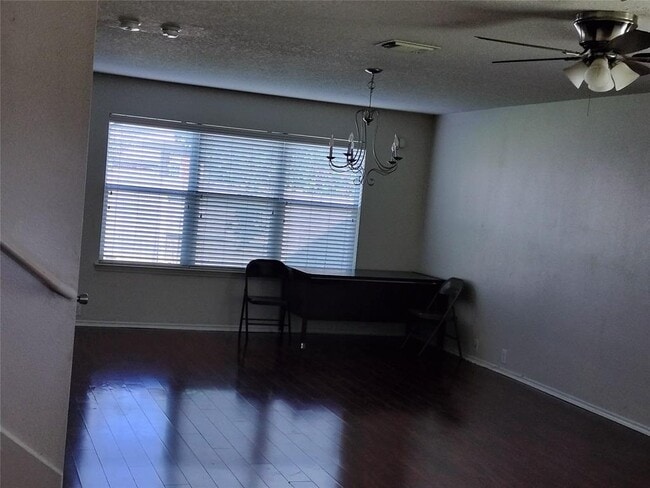 Building Photo - 14954 Sugar Sands Dr