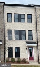 Building Photo - 13918 Aviation Pl