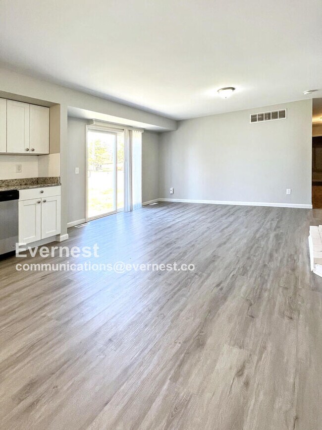 Foto del edificio - 2961 Atlantic Park Ave
