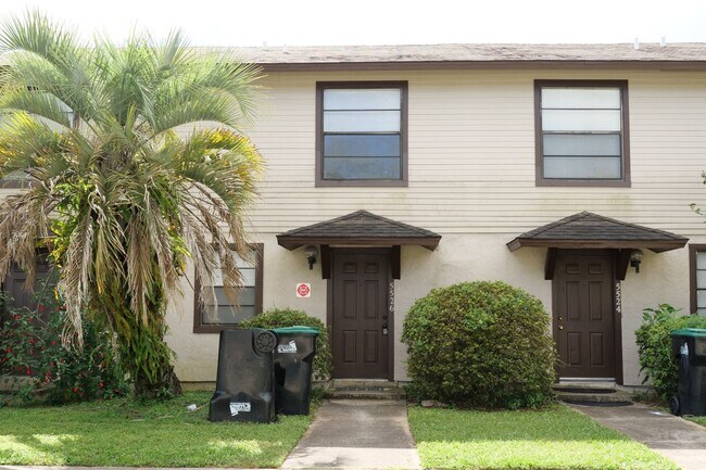 Building Photo - Decatur St Units