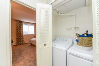 Sherwood Crossing Apartments and Townhomes photo'
