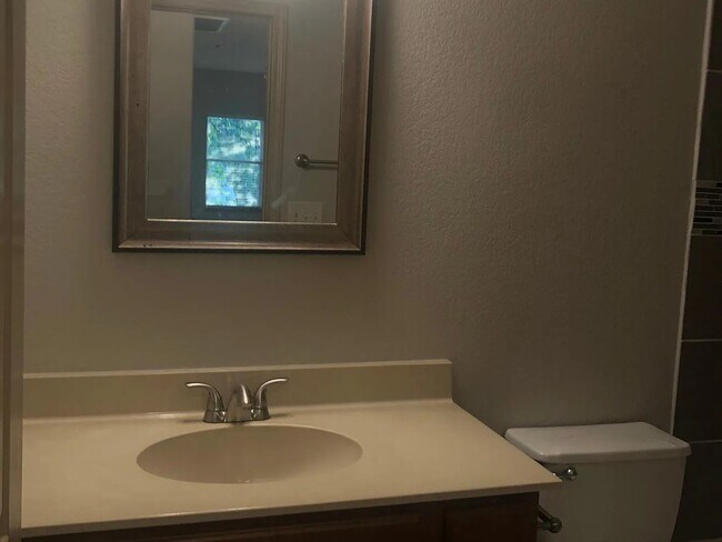 Foto del edificio - 6503 Porter St