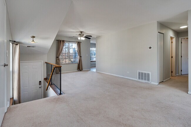 Building Photo - 972 Mallard Cir