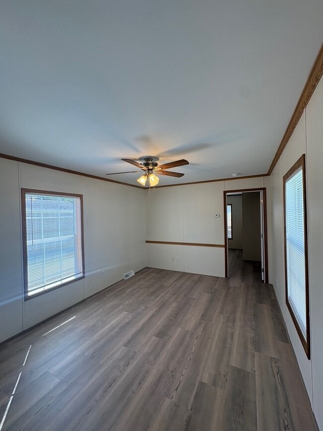 Building Photo - 45 Mantua Grove Rd