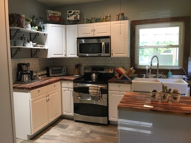 Foto del edificio - 305 Oak St