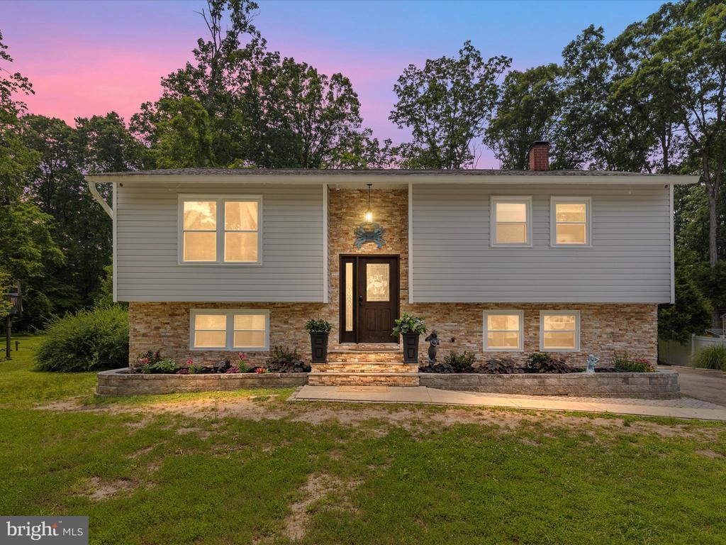 Primary Photo - 1215 Holmewood Dr