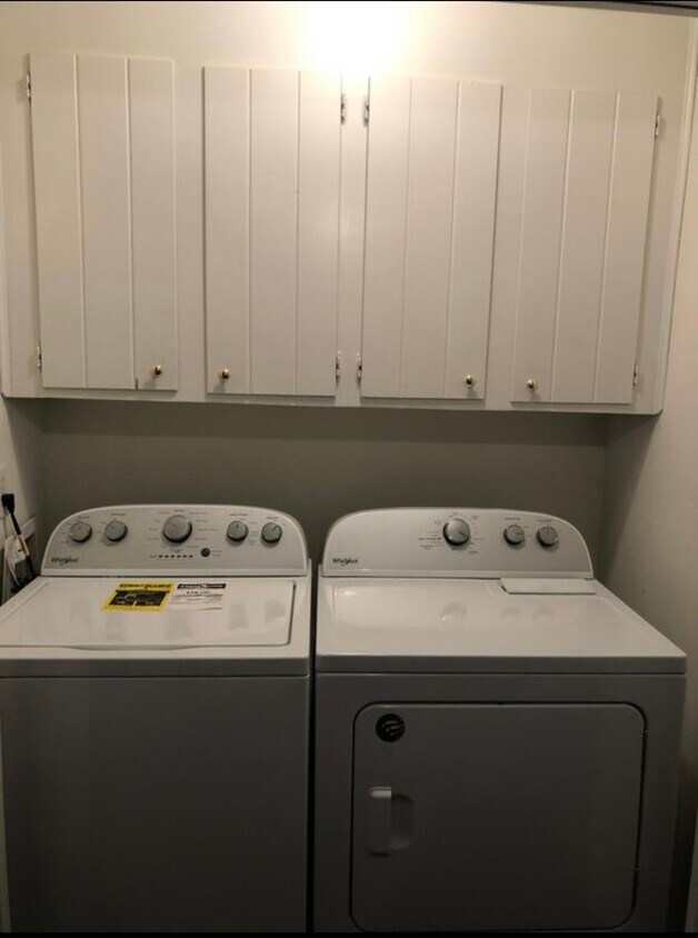 Foto principal - 9437 S Vicksburg Park Ct