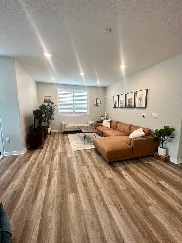 Living room - 1871 S Union St