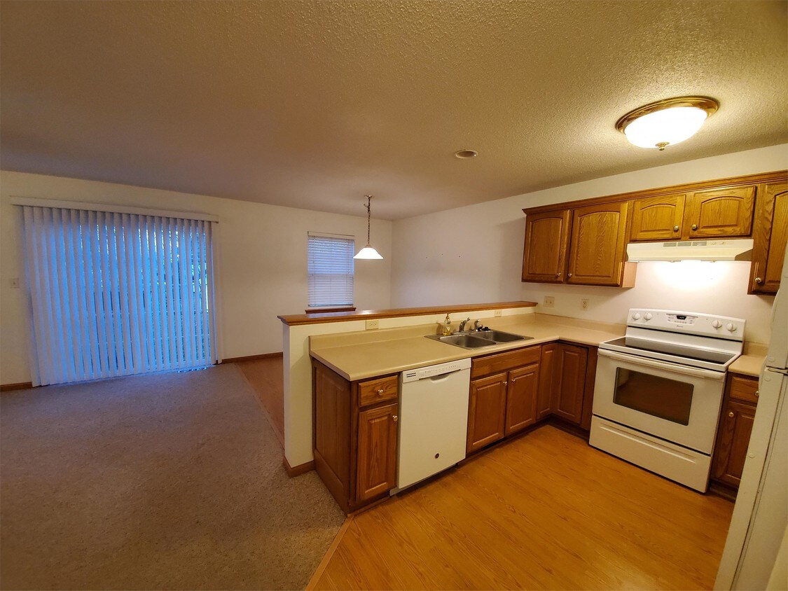 Foto principal - 504 Barnett Dr