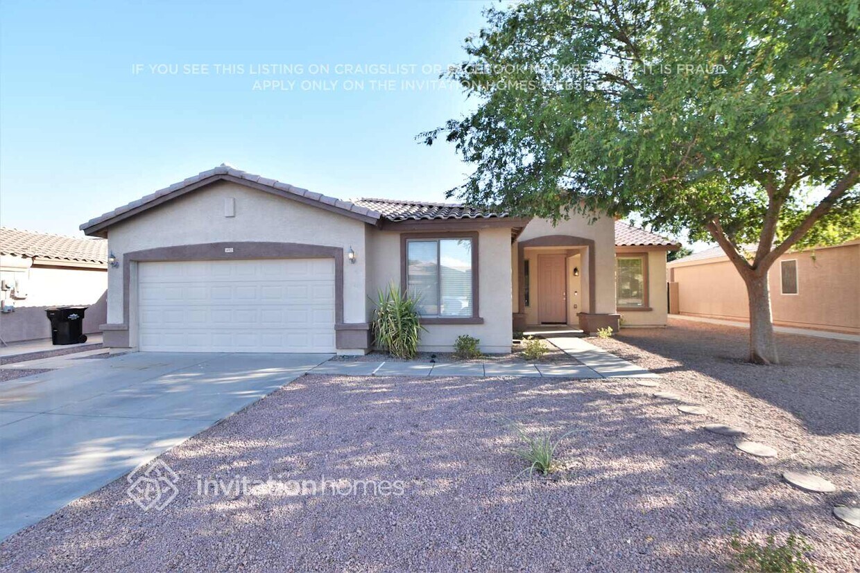 Foto principal - 14921 W Lisbon Ln