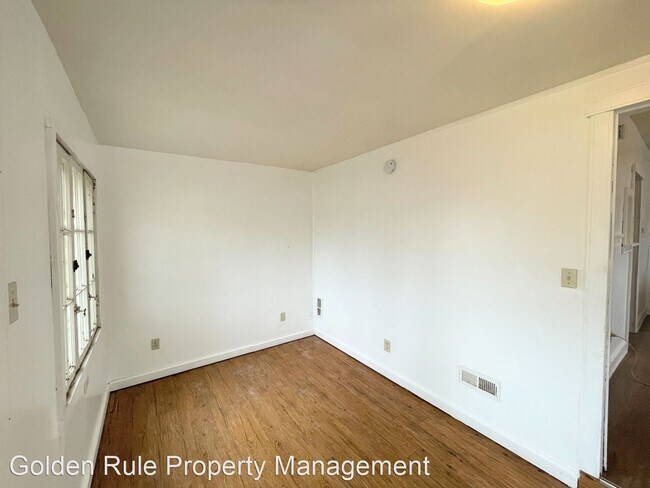 Foto del edificio - 1 br, 1 bath House - 422 Walker St