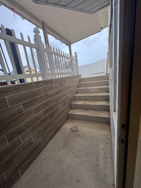 Building Photo - 5202 Butterfield Peak Cir