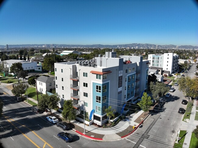 3D Exterior - Cloud Nine