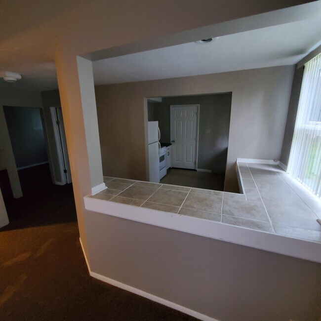 Foto del edificio - 4136 W Ridge Rd