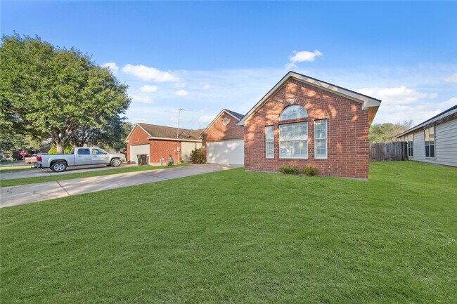 Foto del edificio - 34546 Park Green Dr