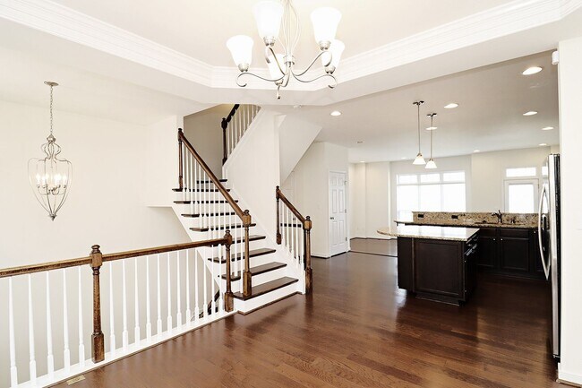 Foto del edificio - Dog-Friendly Avinity Townhome With Mountain Views