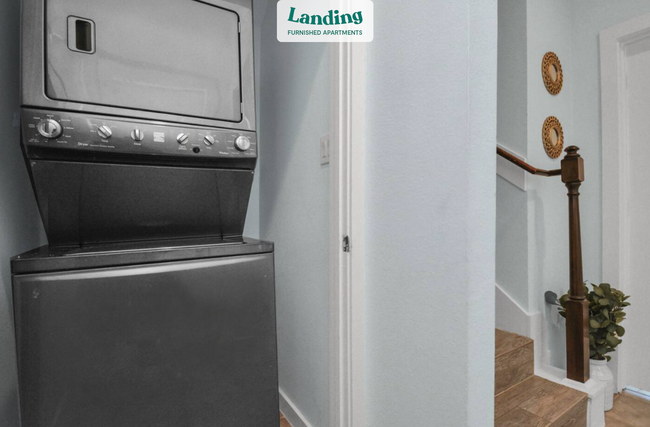 Foto del edificio - 5411 Lindsay Ln
