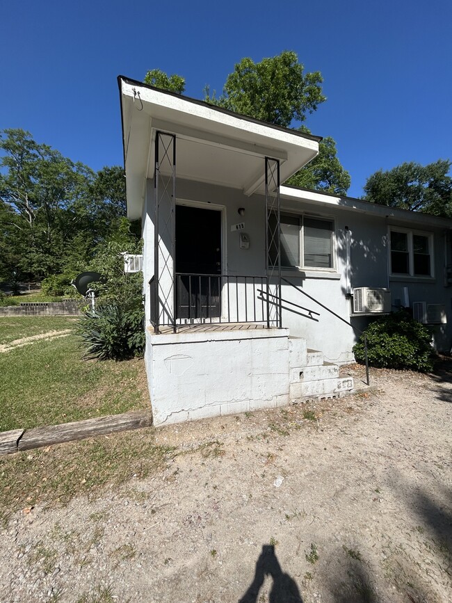Building Photo - 3415 Piedmont Ave