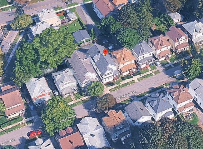 Building Photo - 544 Tennyson Ave