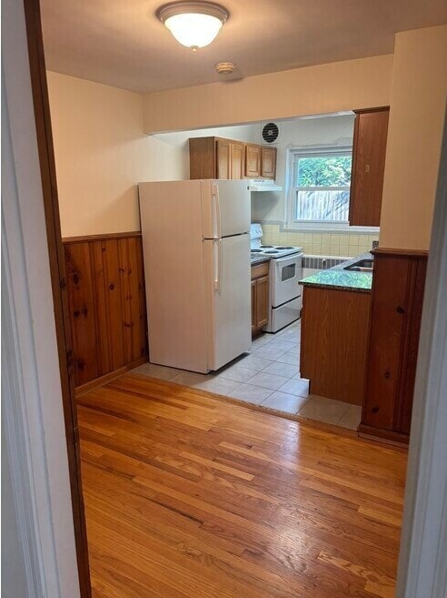 Building Photo - 3000 Linwood Ave