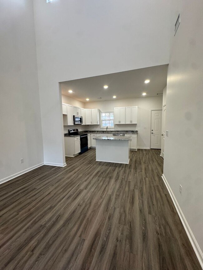 Building Photo - 3017 Olivia Ct