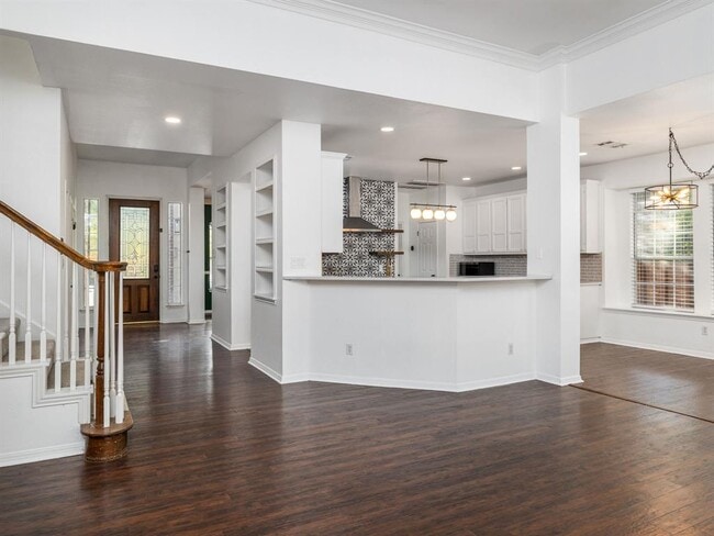 Building Photo - 2934 Sussex Gardens Ln
