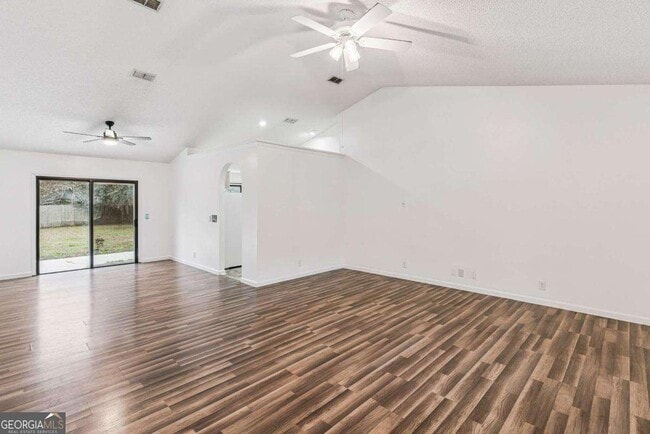 Building Photo - 104 Westridge Ct