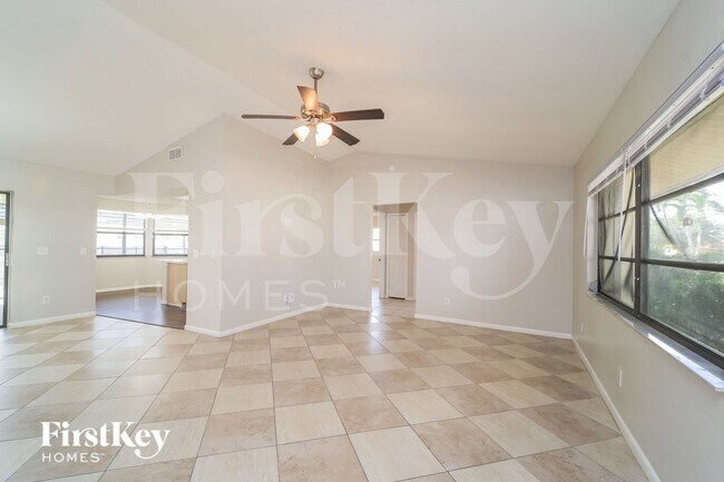 Foto del edificio - 4141 SW 6th Pl