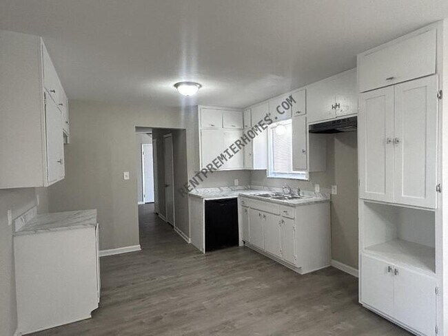 Foto del edificio - 3759 S 60th W Ave
