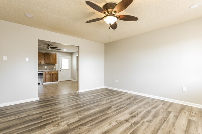 Foto del edificio - Beautiful 3 Bedroom