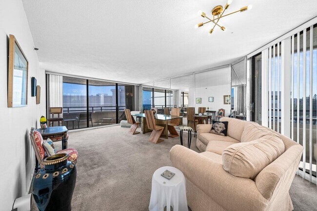 Building Photo - 3560 S Ocean Blvd