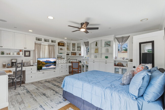 Building Photo - 4178 Ince Blvd