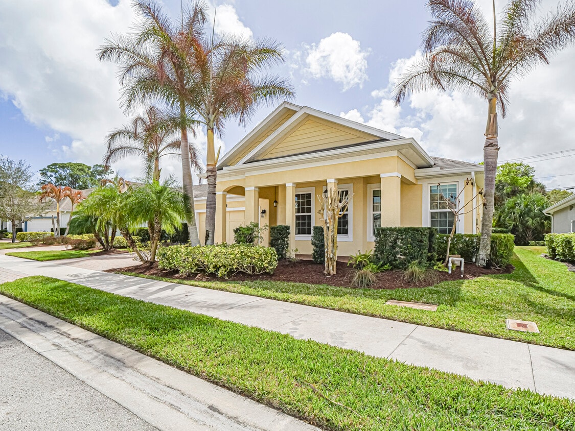 Photo - 5945 Buttonwood Sq (Vero Beach, FL)