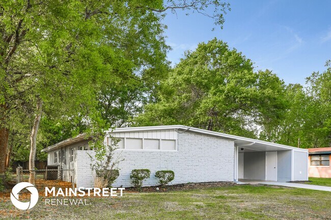 Foto del edificio - 6924 Clovis Rd