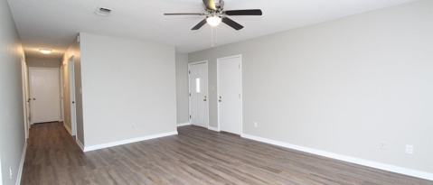 Foto del edificio - 7649 Old Hickory Dr