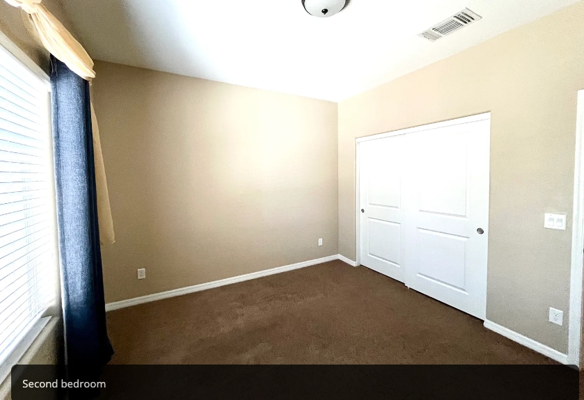 Primary Photo - 774 Bridle Path Ln