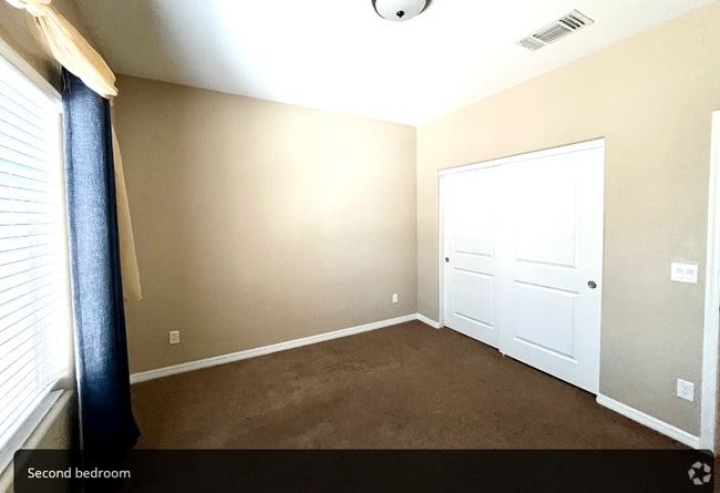 Building Photo - 774 Bridle Path Ln