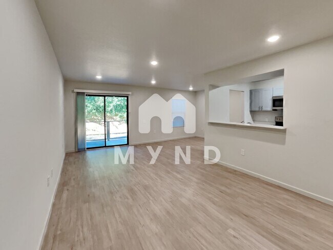 Building Photo - 1130 Babcock Rd Unit 226